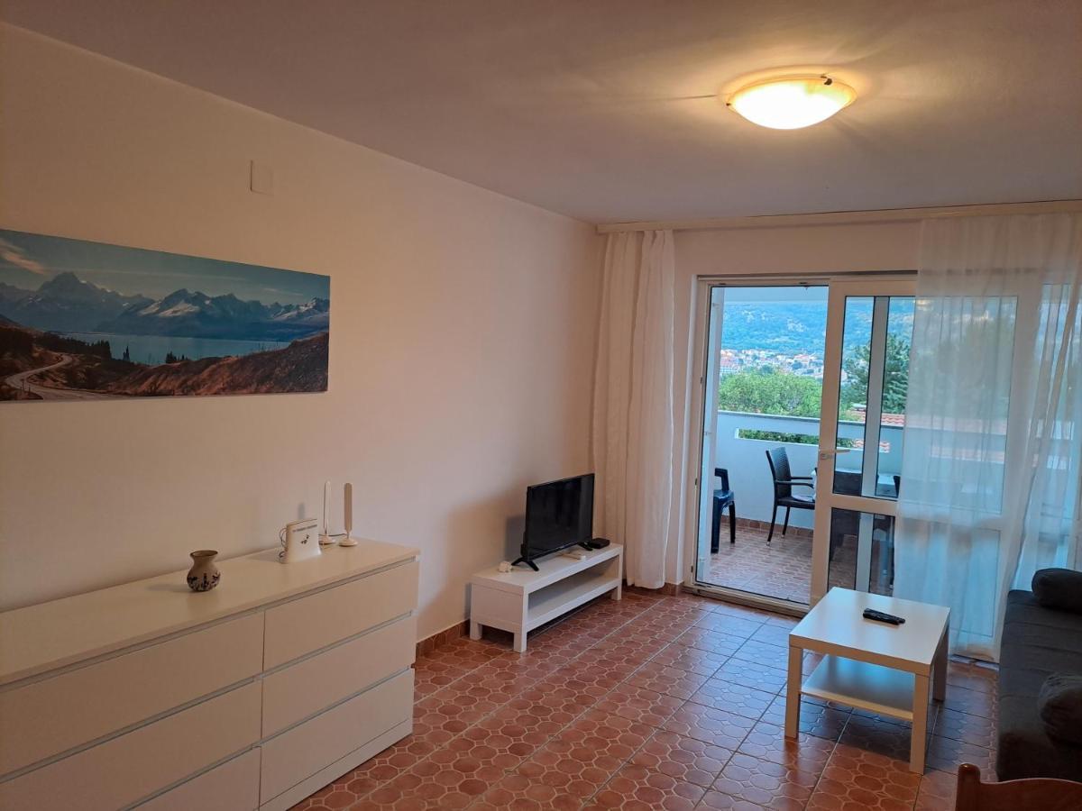 Apartment Zarok 2 Baška Eksteriør bilde
